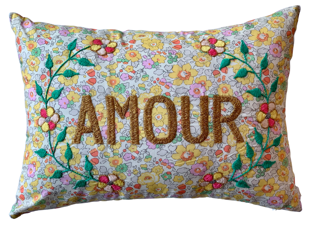 Amour in Liberty Betsy