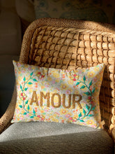 Load image into Gallery viewer, Amour in Liberty Betsy
